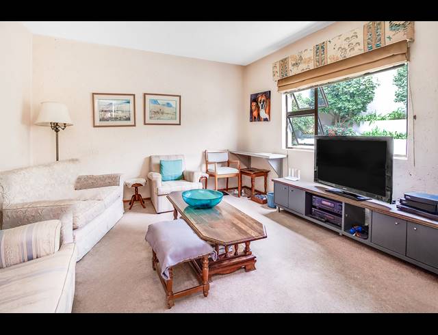 4 BEDROOM HOUSE FOR SALE IN BRYANSTON